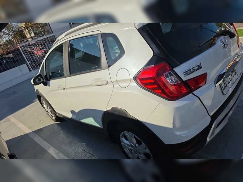 Honda WR-V LX 1.5 Mec. 2019 - Imagen 4 de 5