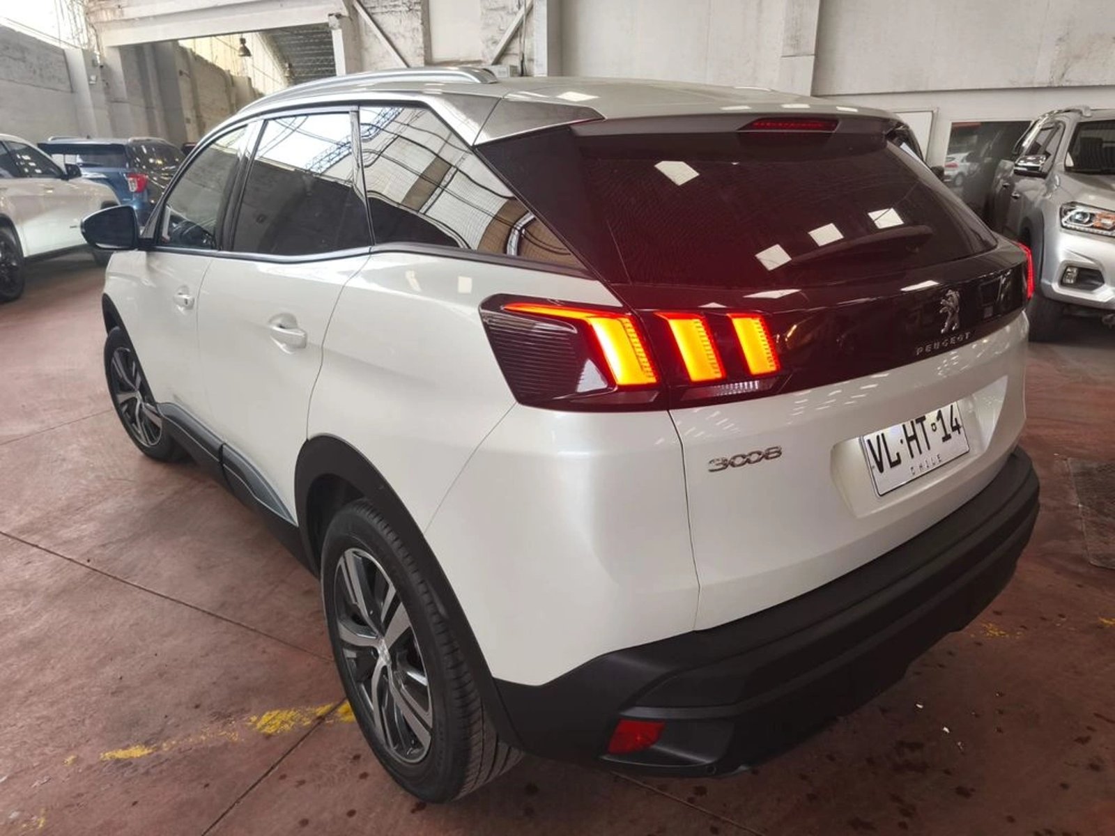 Peugeot 3008 Active Pack Puretech 130 2026 - Imagen 7 de 12