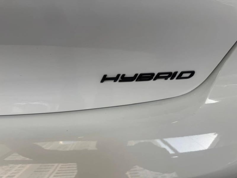 Peugeot 208 ALLURE 2025 - Imagen 8 de 12