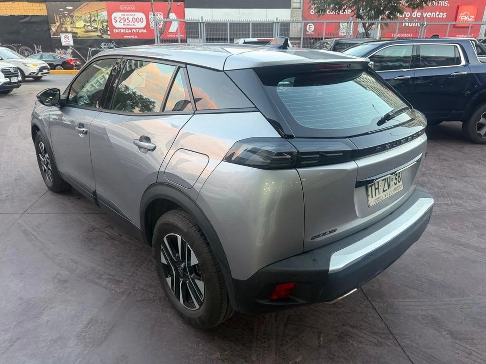 Peugeot 2008 Active Pack Puretech 130 2024 - Imagen 6 de 13