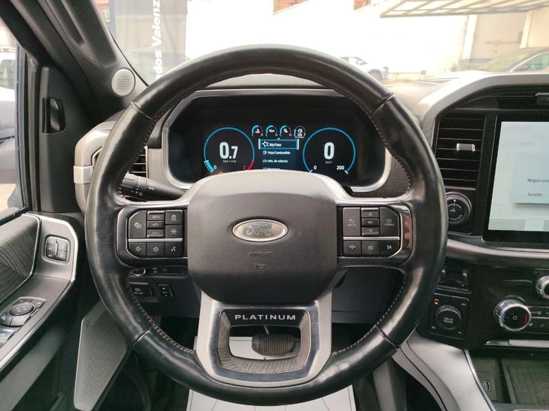Ford F-150 Platinum 4WD AT 2023 - Imagen 15 de 17