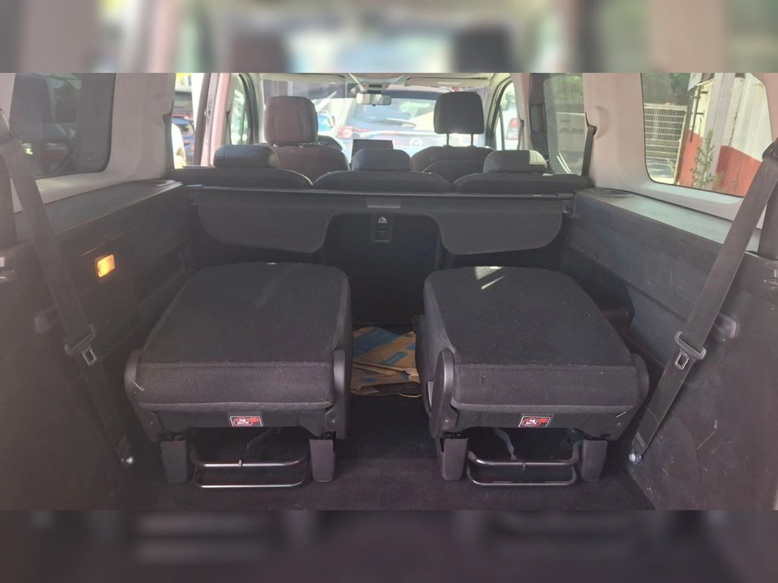 PEUGEOT RIFTER Allure Puretech 130 EAT8 2022 - Imagen 8 de 17