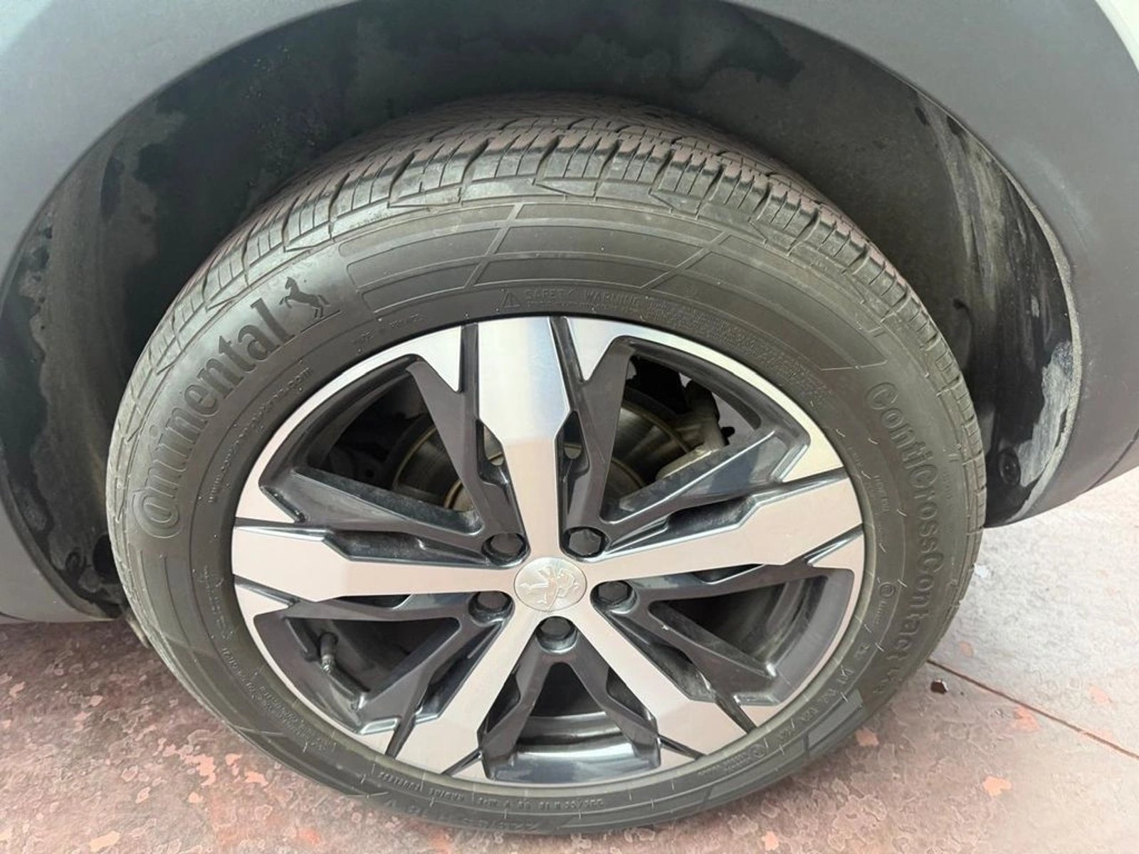 Peugeot 3008 ALLURE BLUE HDI HP 1.5 AUT 2021 - Imagen 8 de 12