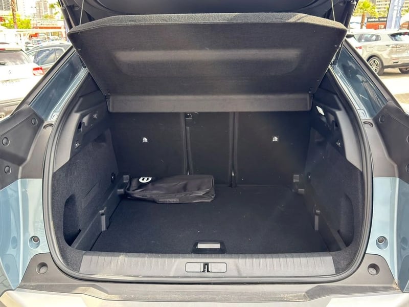 Peugeot 3008 P64 ALLURE MHEV 136 EDCT6 2026 - Imagen 16 de 19
