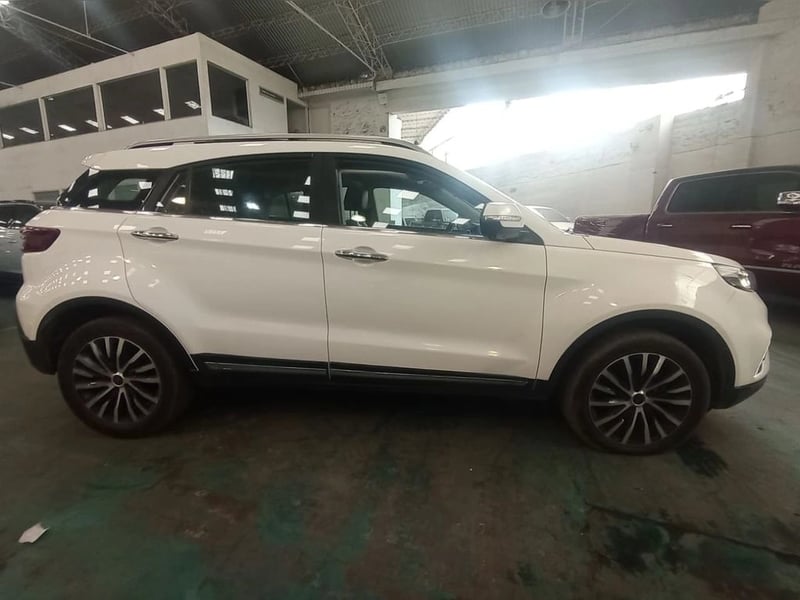 Ford TERRITORY Titanium 1.5L AT 2021 - Imagen 4 de 19