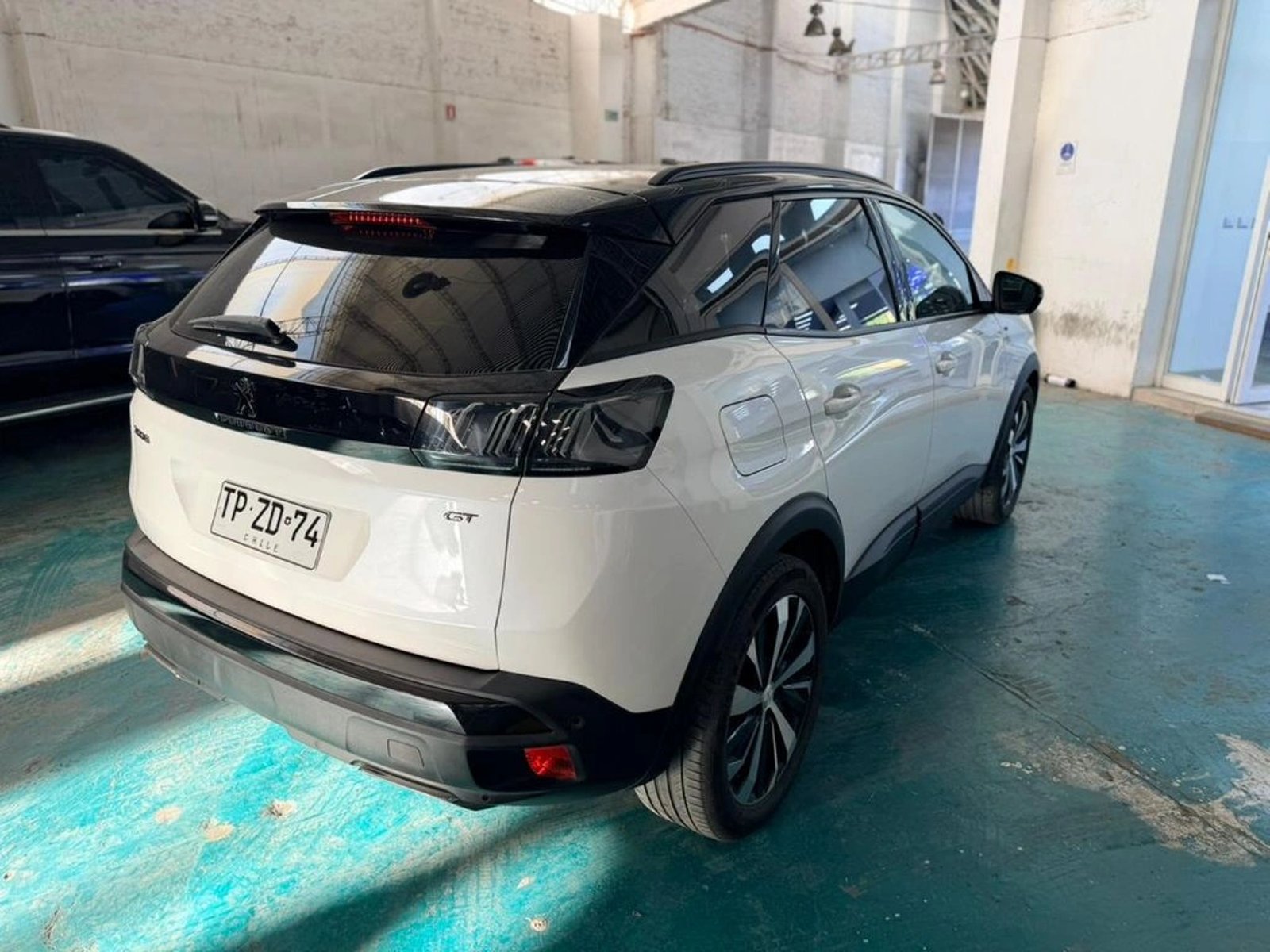 PEUGEOT 3008 GT-Line BlueHDi 130 EAT8 2024 - Imagen 6 de 17