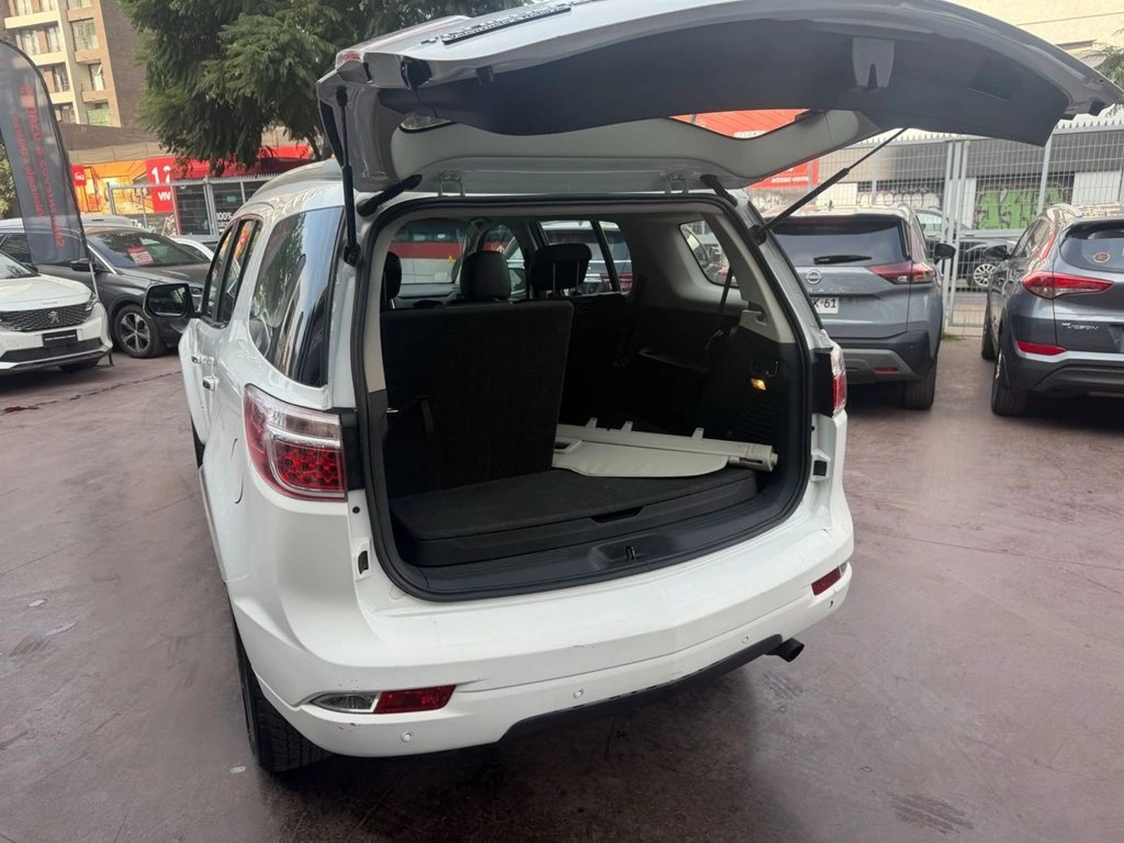 CHEVROLET TRAILBLAZER 4X4 2.8 AUT 2019 - Imagen 7 de 16