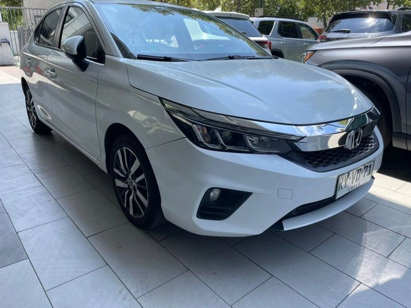 Honda CITY HB EXL 1.5 Aut. 2022 - Foto 4 de 8