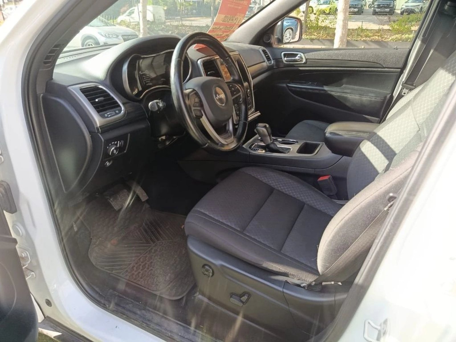 JEEP GRAND CHEROKEE Laredo 4X2 3.6L 2021 - Imagen 10 de 18