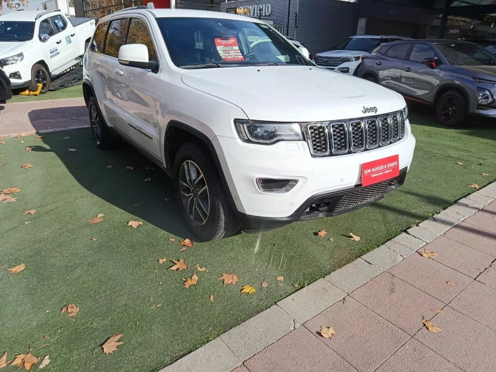 JEEP GRAND CHEROKEE Laredo 4X2 3.6L 2021 - Imagen 9 de 18