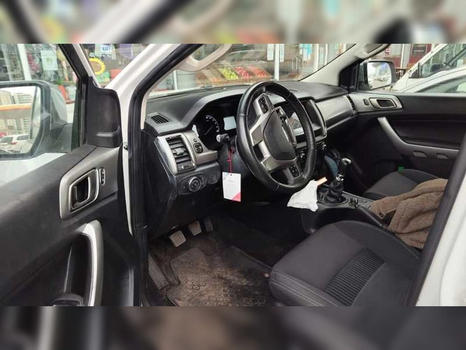 Ford RANGER XLT 4x4 3.2L 2023 - Imagen 5 de 6