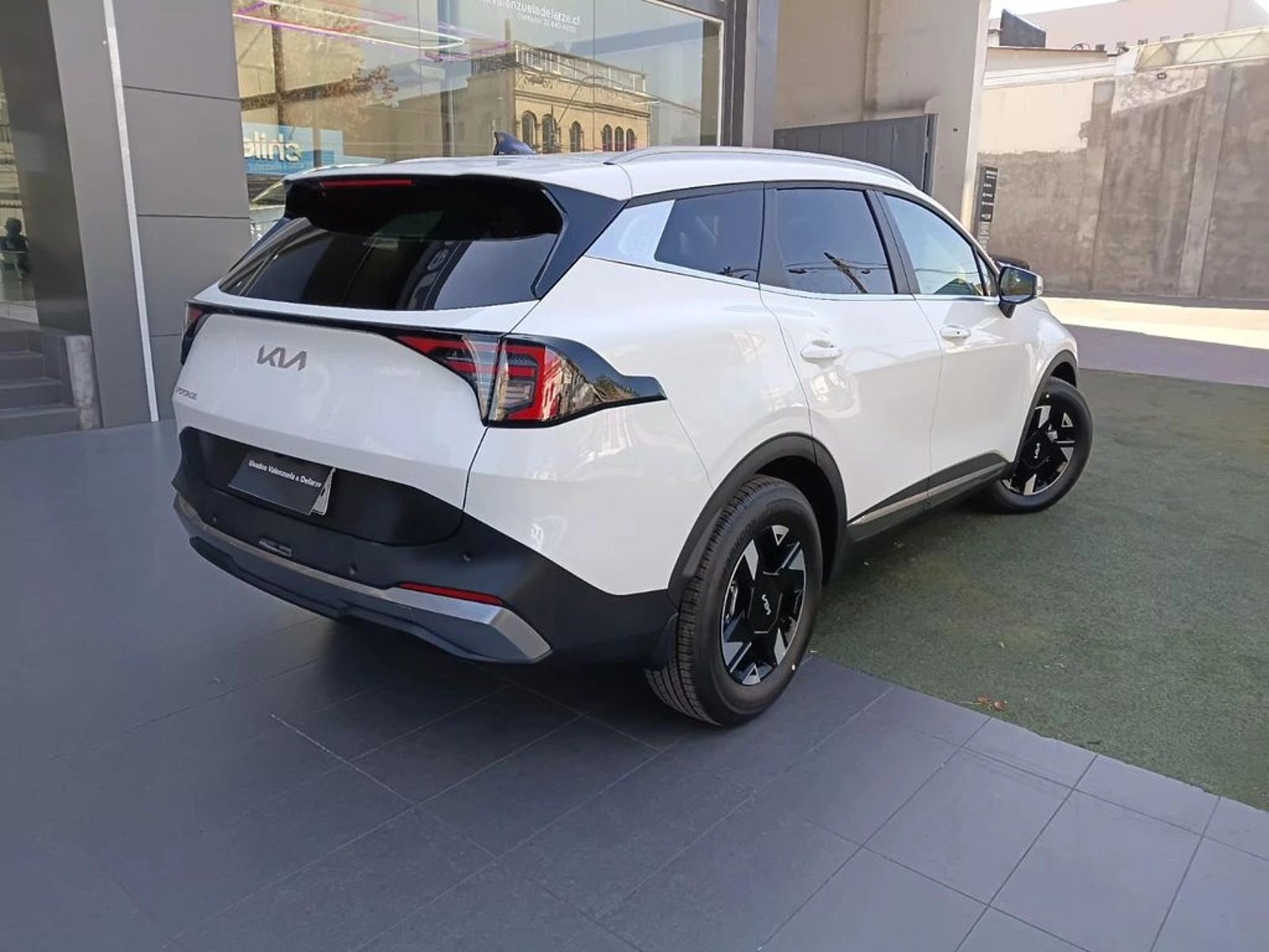KIA SPORTAGE LX 2.0T 8AT DSL (2422) 2026 - Imagen 7 de 20