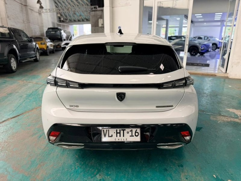 Peugeot 308 Allure Pack Puretech 130 EAT8 PRS 2026 - Imagen 5 de 13