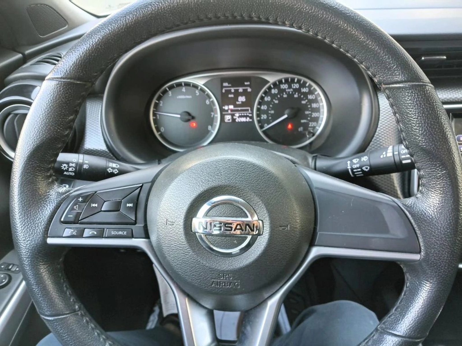 NISSAN KICKS ADVANCE AT 1.6 2019 - Imagen 11 de 20