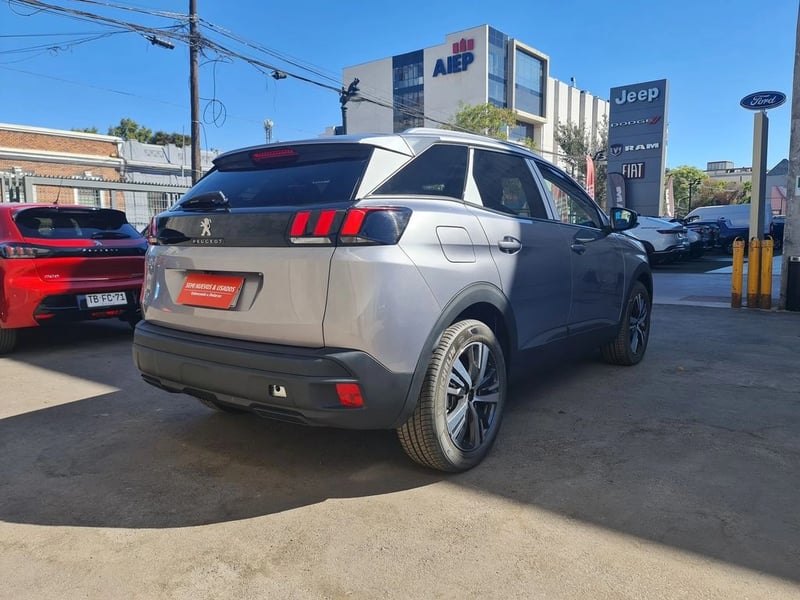 Peugeot 3008 Active Pack Puretech 130 2025 - Imagen 6 de 14