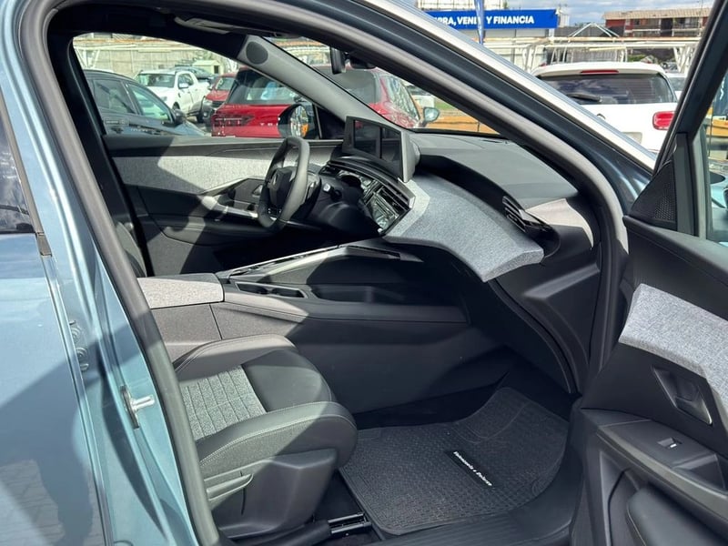 Peugeot 3008 P64 ALLURE MHEV 136 EDCT6 2026 - Imagen 19 de 19