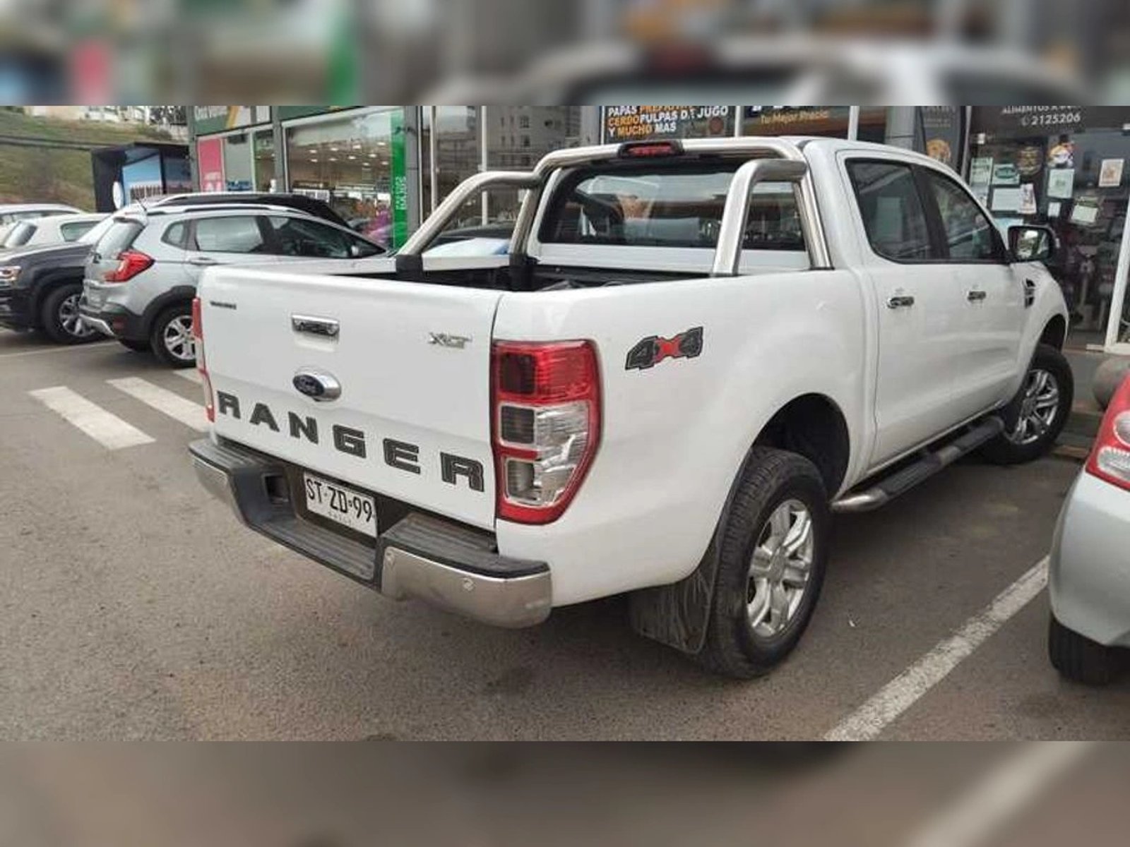 Ford RANGER XLT 4x4 3.2L 2023 - Imagen 3 de 6