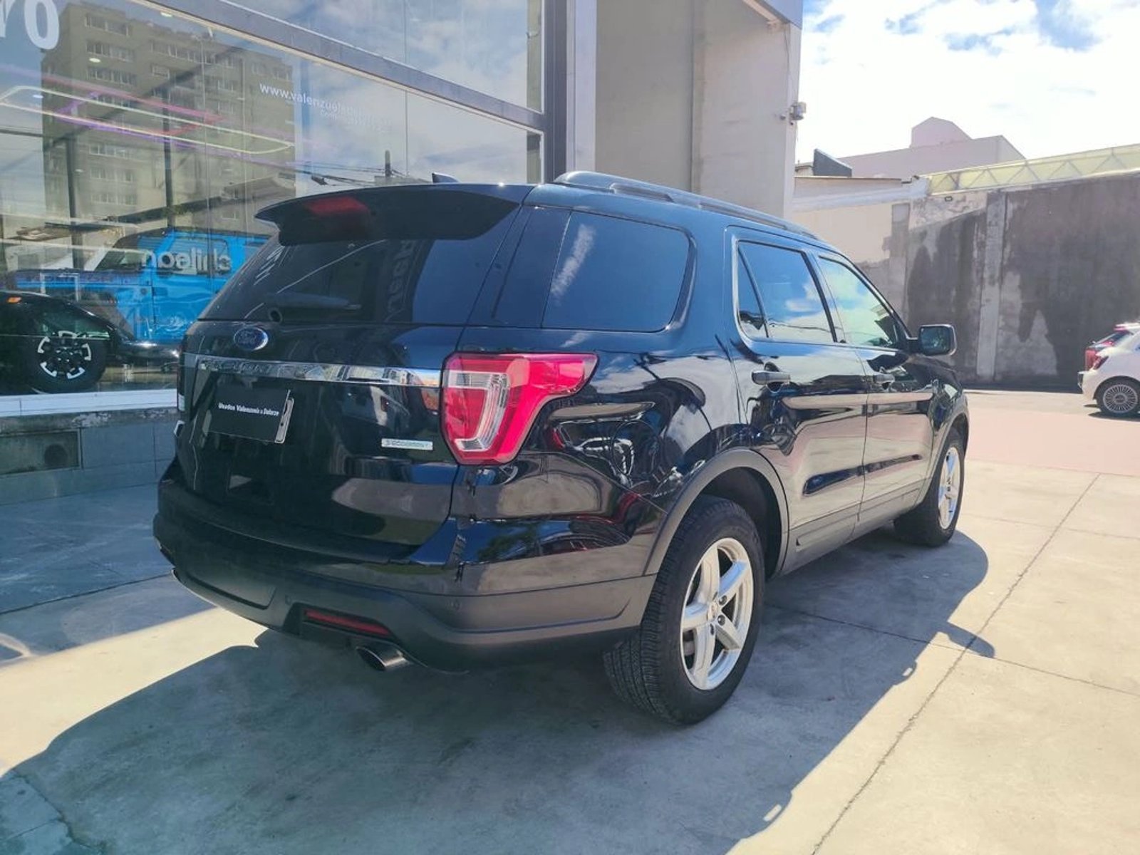 Ford EXPLORER 2.3 AT 2019 - Foto 5 de 16