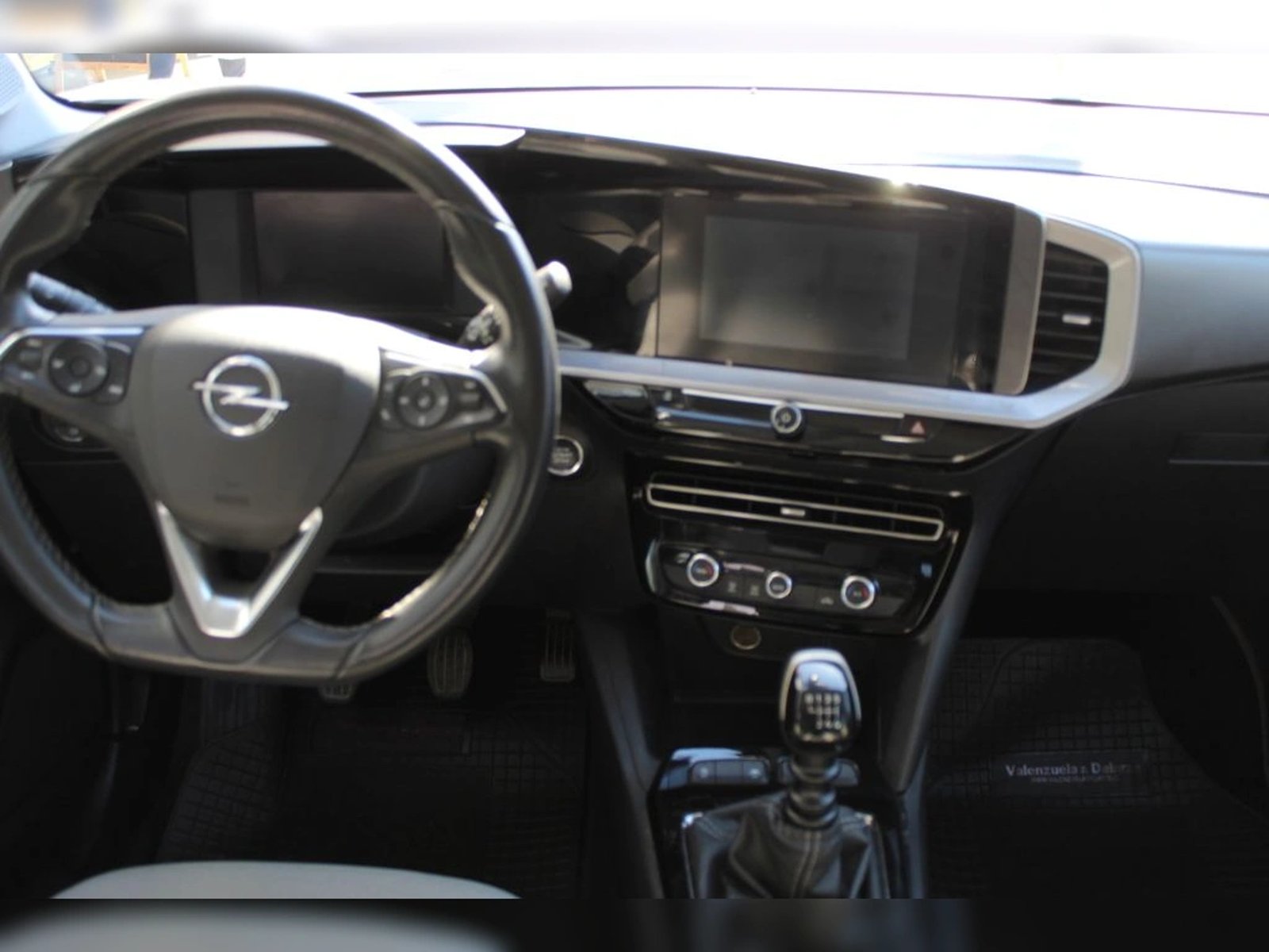 OPEL MOKKA Elegance 2024 - Imagen 9 de 15