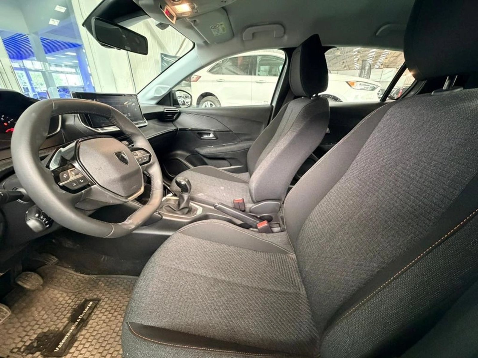 PEUGEOT 208 MCA Style Puretech 75 2026 - Imagen 10 de 18