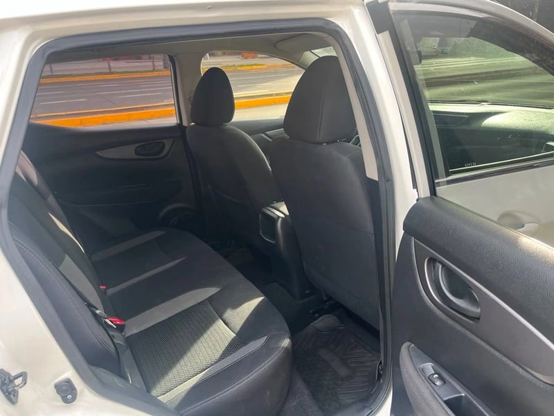 Nissan QASHQAI SENSE 2.0 2018 - Imagen 10 de 15