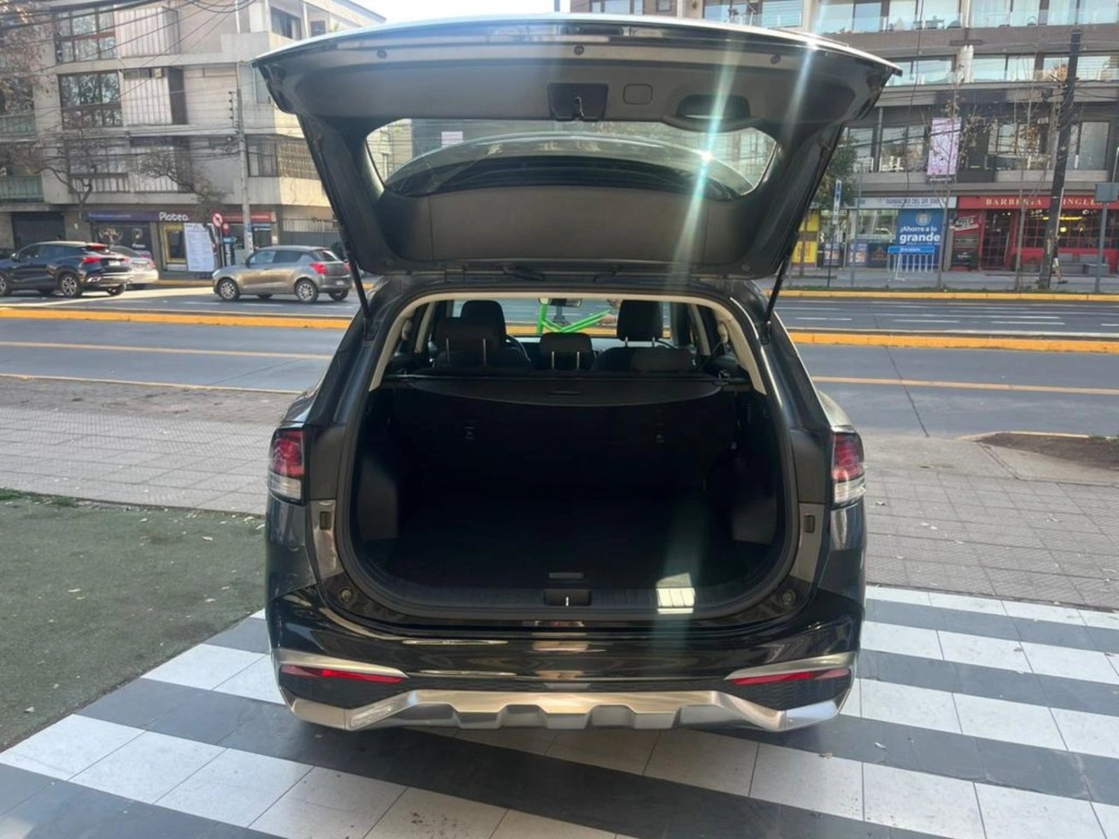 Kia SPORTAGE EX 2.0L 8AT DSL (2190) 2022 - Imagen 9 de 15