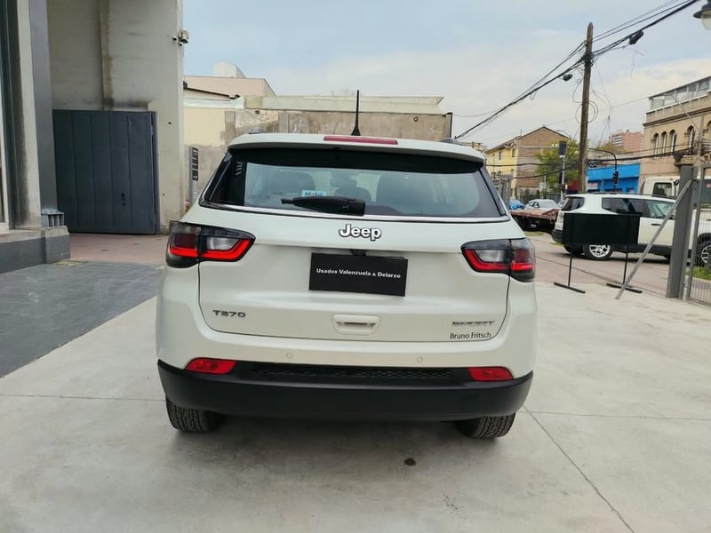 Jeep COMPASS SPORT 1.3 AT 4x2 2023 - Imagen 6 de 18
