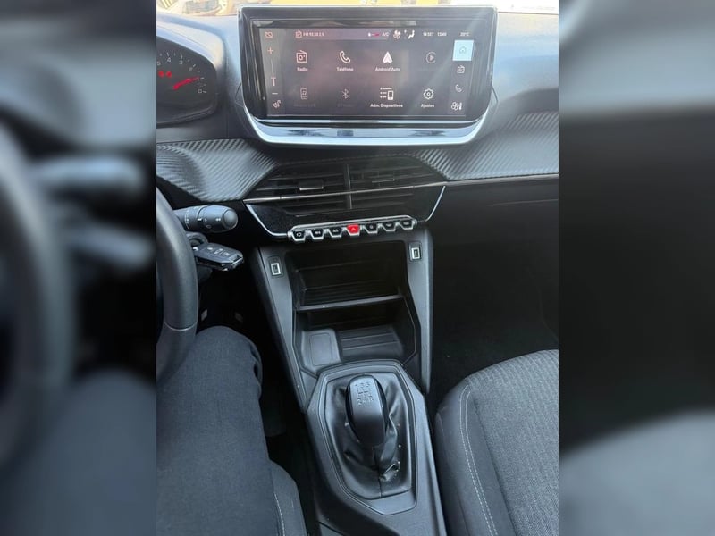 Peugeot 208 Style Puretech 75 2024 - Imagen 12 de 12