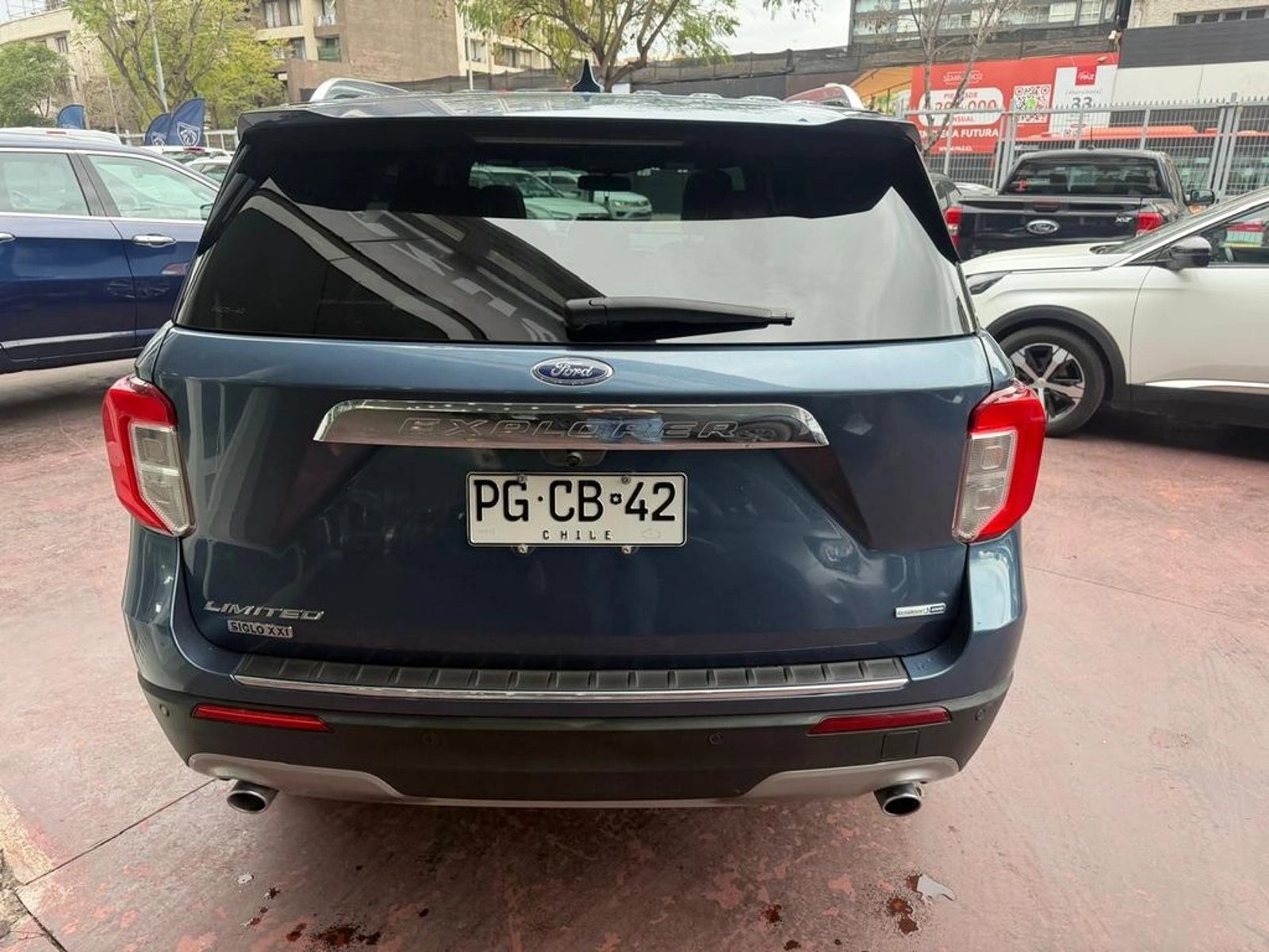 Ford EXPLORER 2.3 ECOBOOST LIMITED 4X4 AT 5P 2020 - Foto 5 de 15