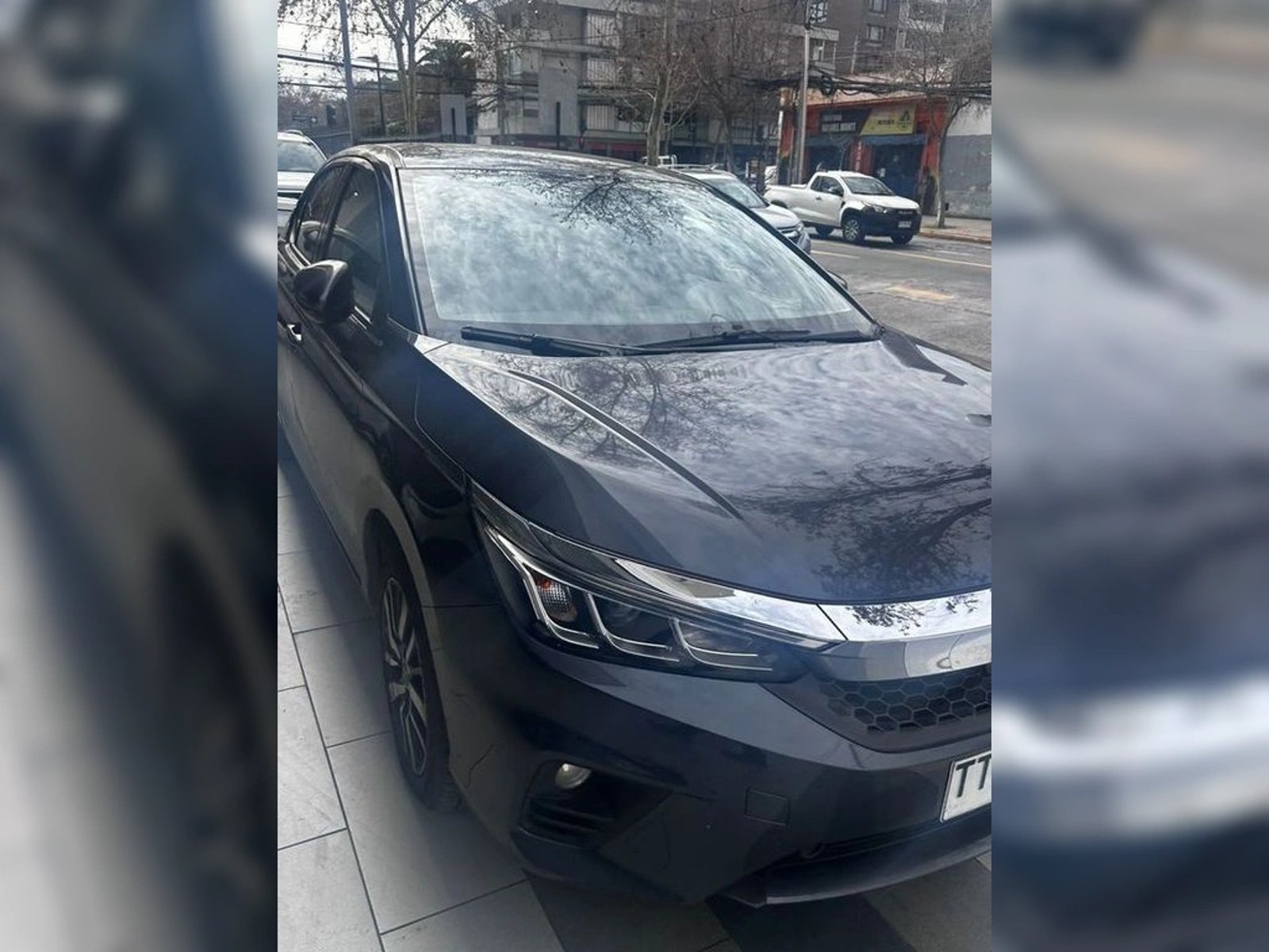 Honda CITY HB EXL 1.5 Aut. 2025 - Foto 2 de 3