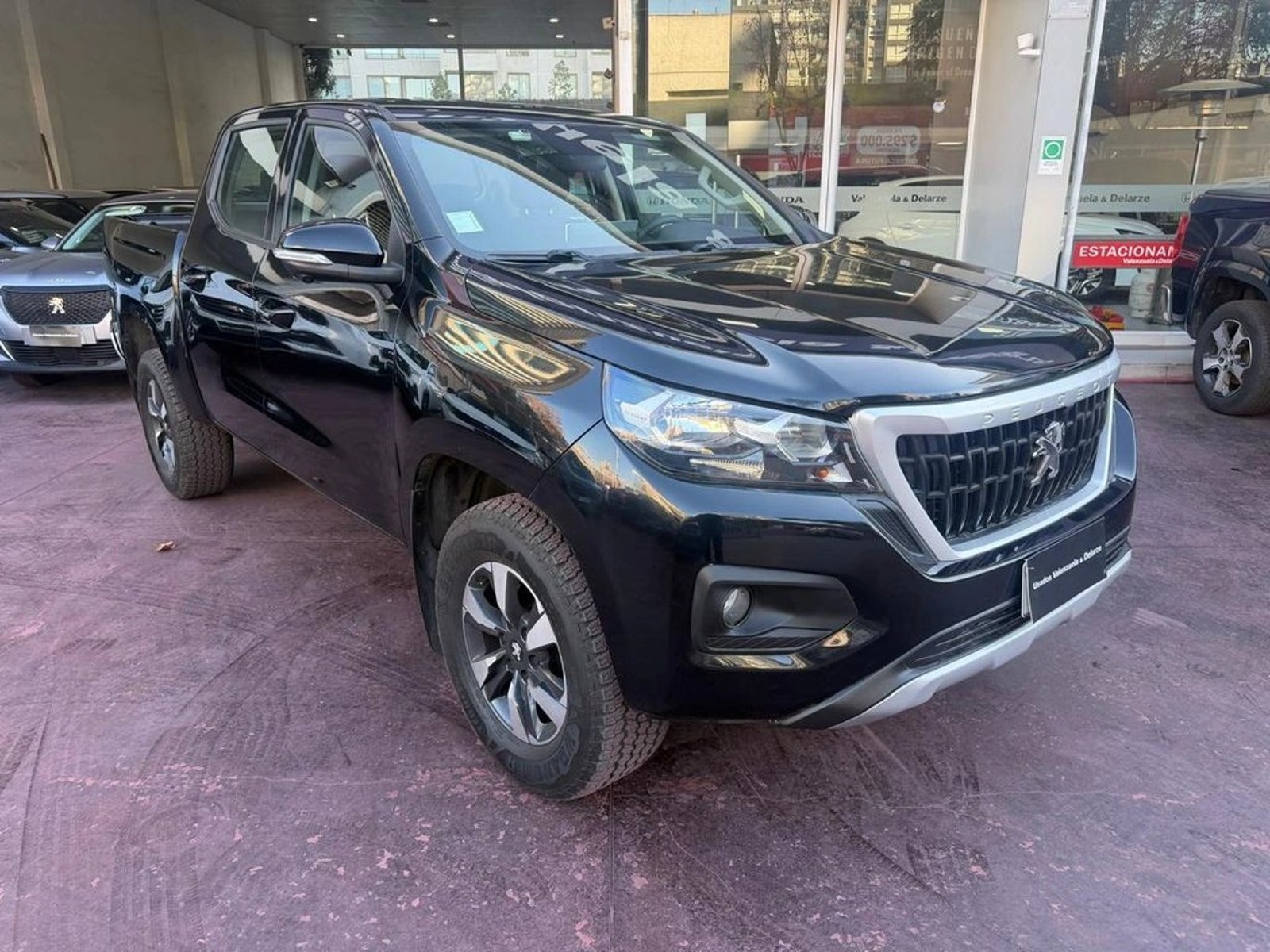 Peugeot LANDTREK Active BlueHDi 180 4x4 AT 2024 - Imagen 3 de 13