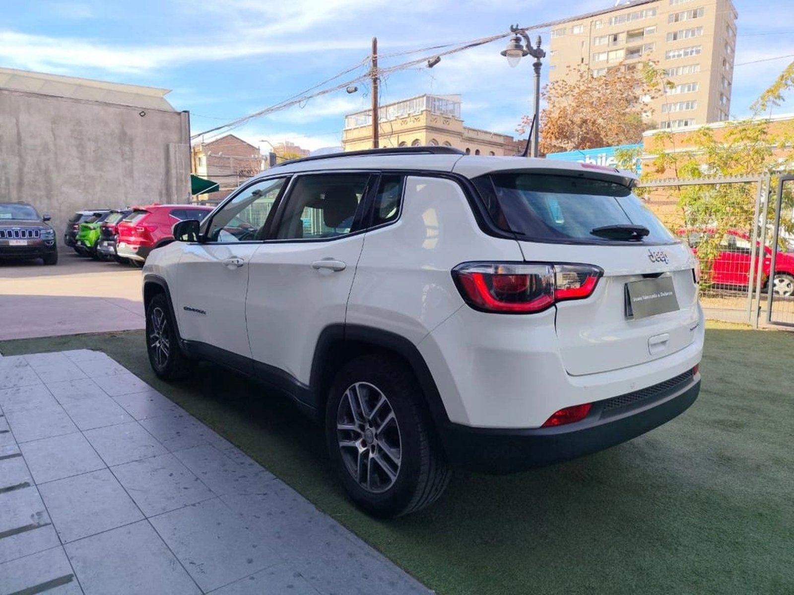 JEEP COMPASS Sport 2.4 2021 - Imagen 8 de 17