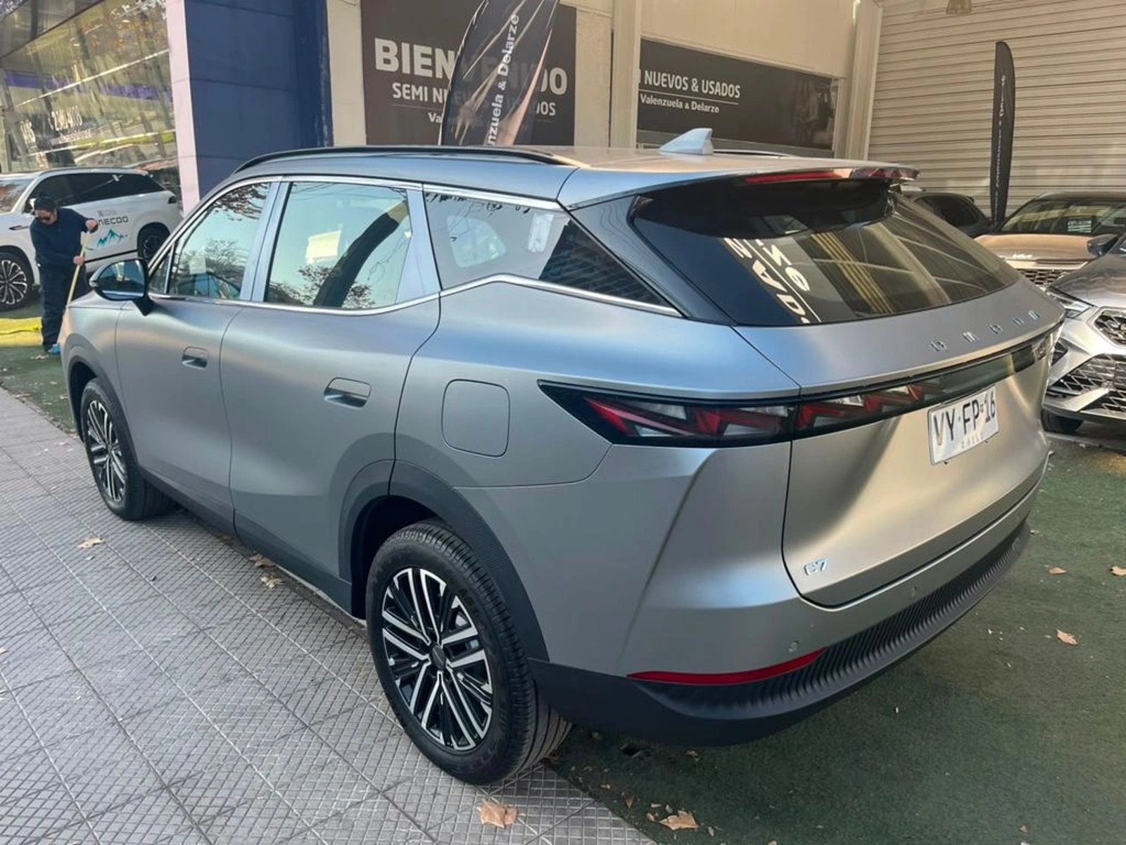 OMODA C7 1.6T 7DCT COMFORT 2026 - Foto 4 de 15