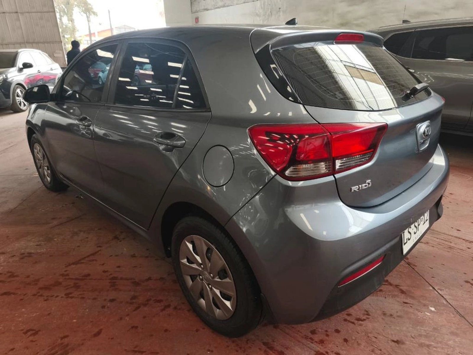 Kia RIO 5 EX 1.4 2020 - Imagen 7 de 13
