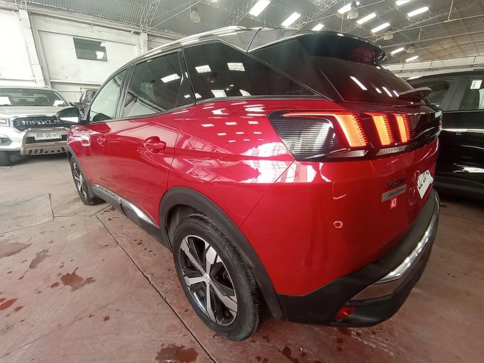 Peugeot 3008 ALLURE 165HP 1.6 AUT 2019 - Imagen 7 de 14