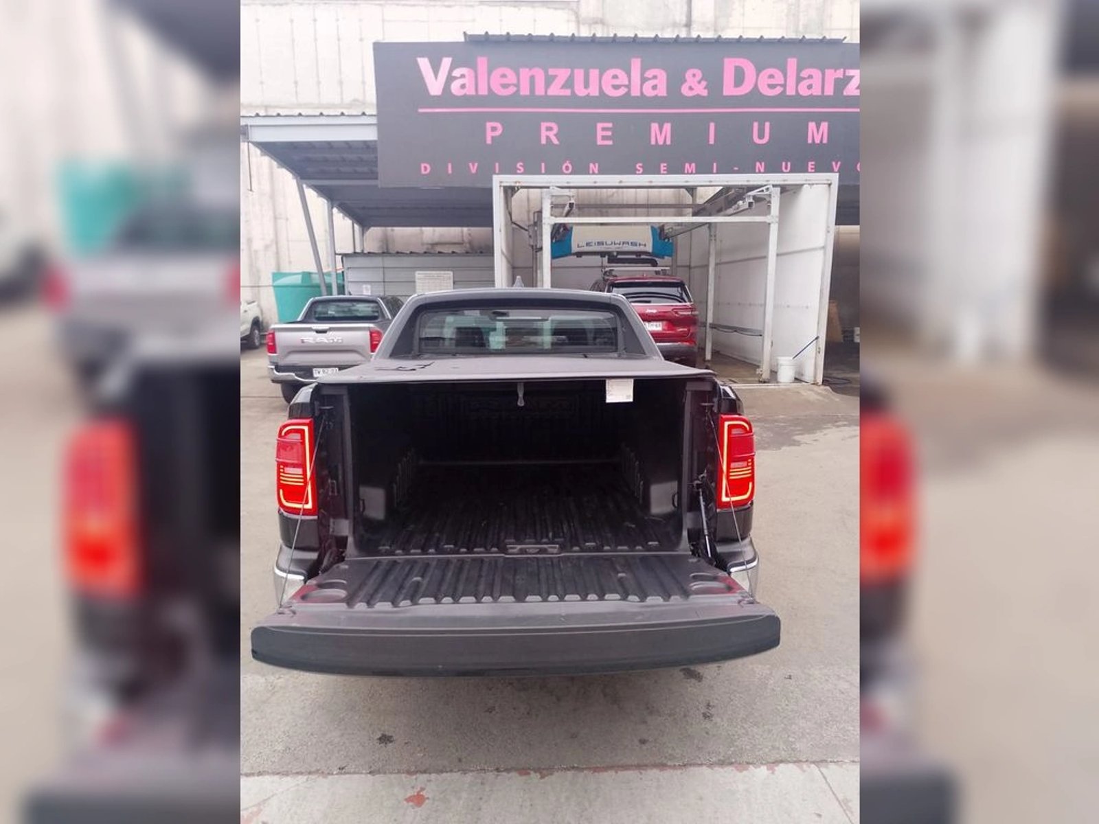 RAM RAMPAGE Laramie 2025 - Imagen 6 de 17