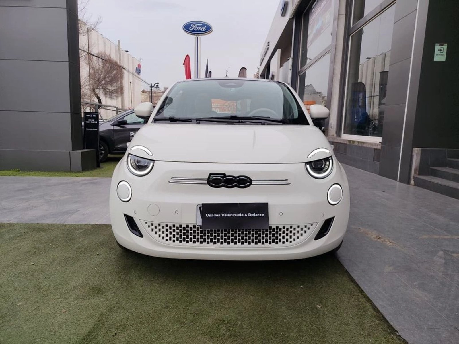 Fiat 500 E 2025 - Foto 2 de 17