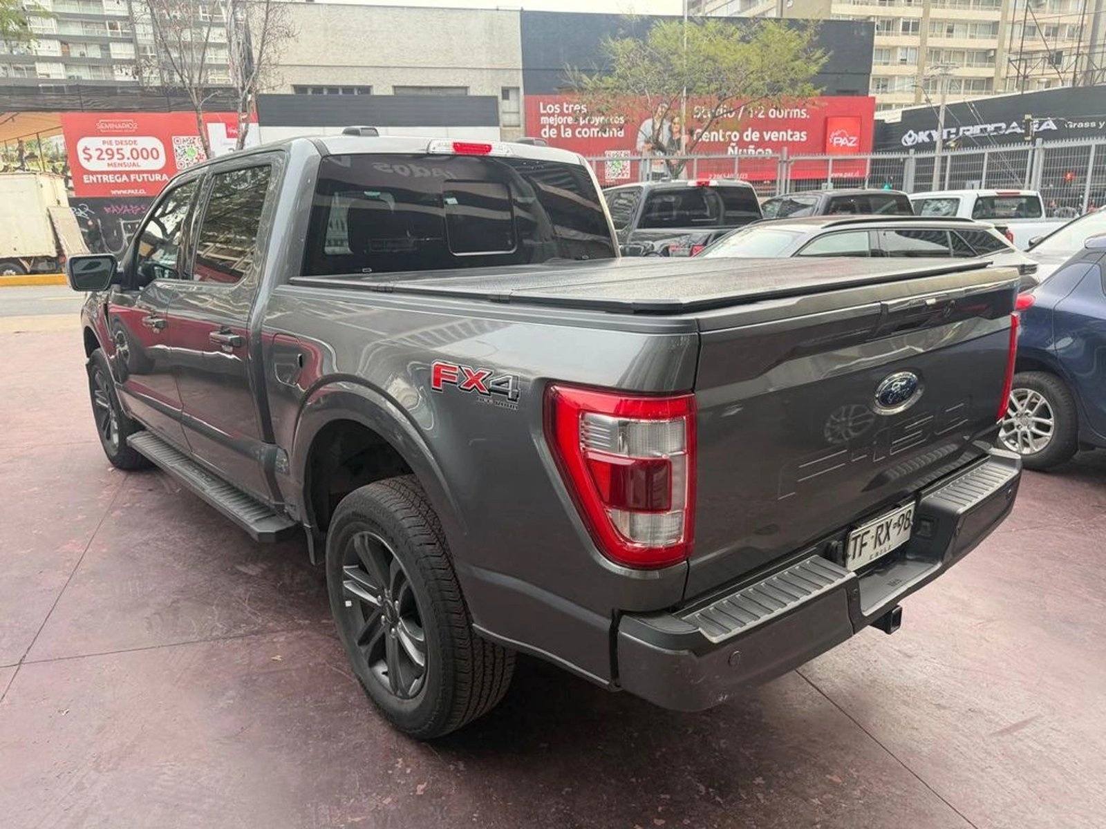 Ford F-150 5.0 LARIAT SPORT CC DOB. CAB. 4X4 AT 4P 2024 - Imagen 6 de 14