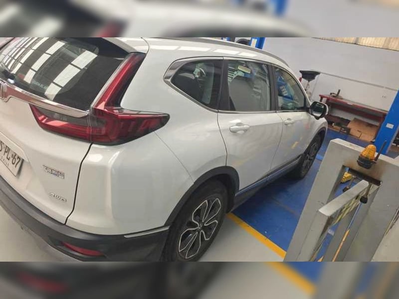 Honda CR-V Touring 1.5 AUT 4X4 2021 - Imagen 3 de 5