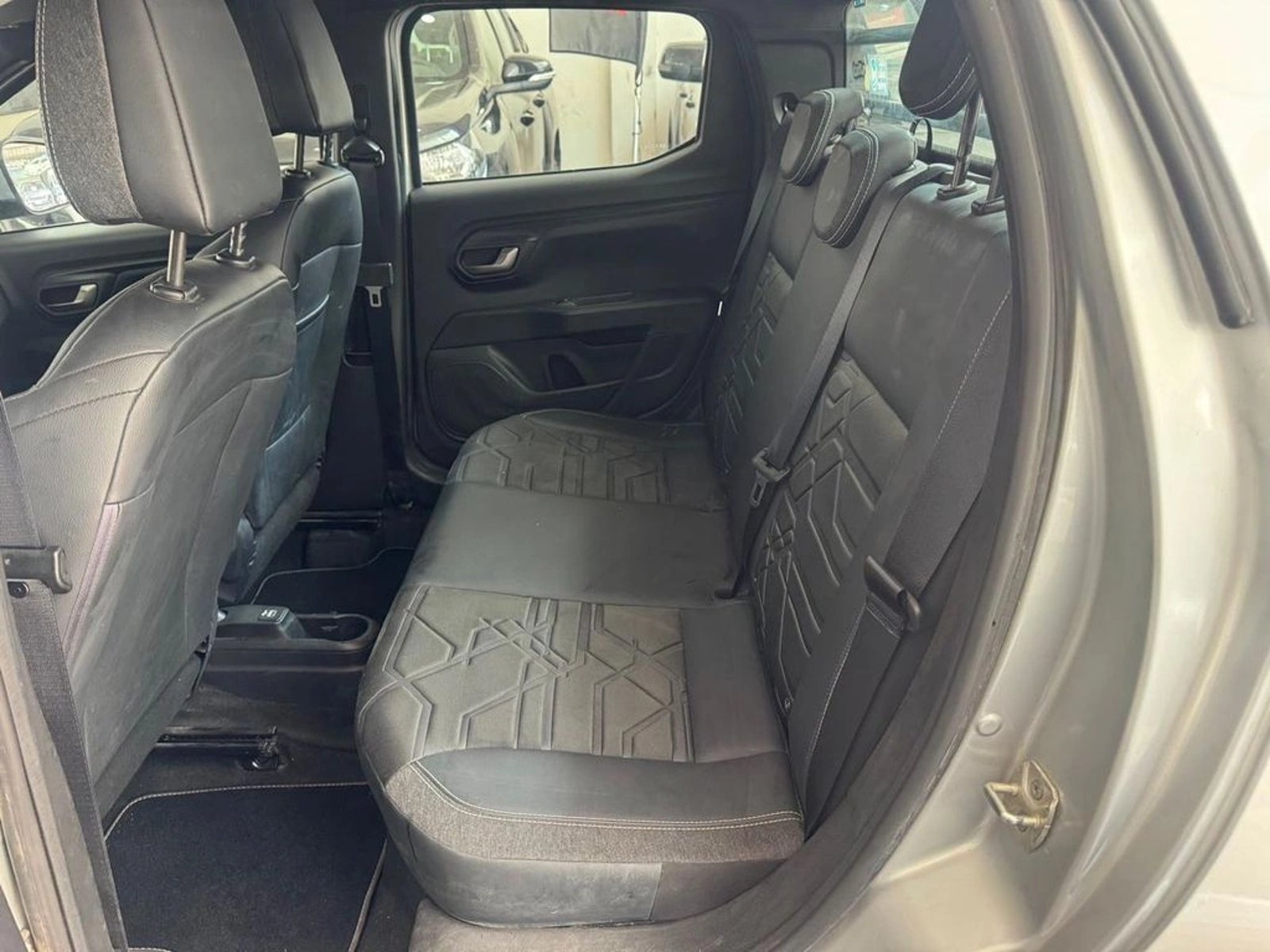 RAM 700 LARAMIE CD 1.3 2023 - Imagen 8 de 15