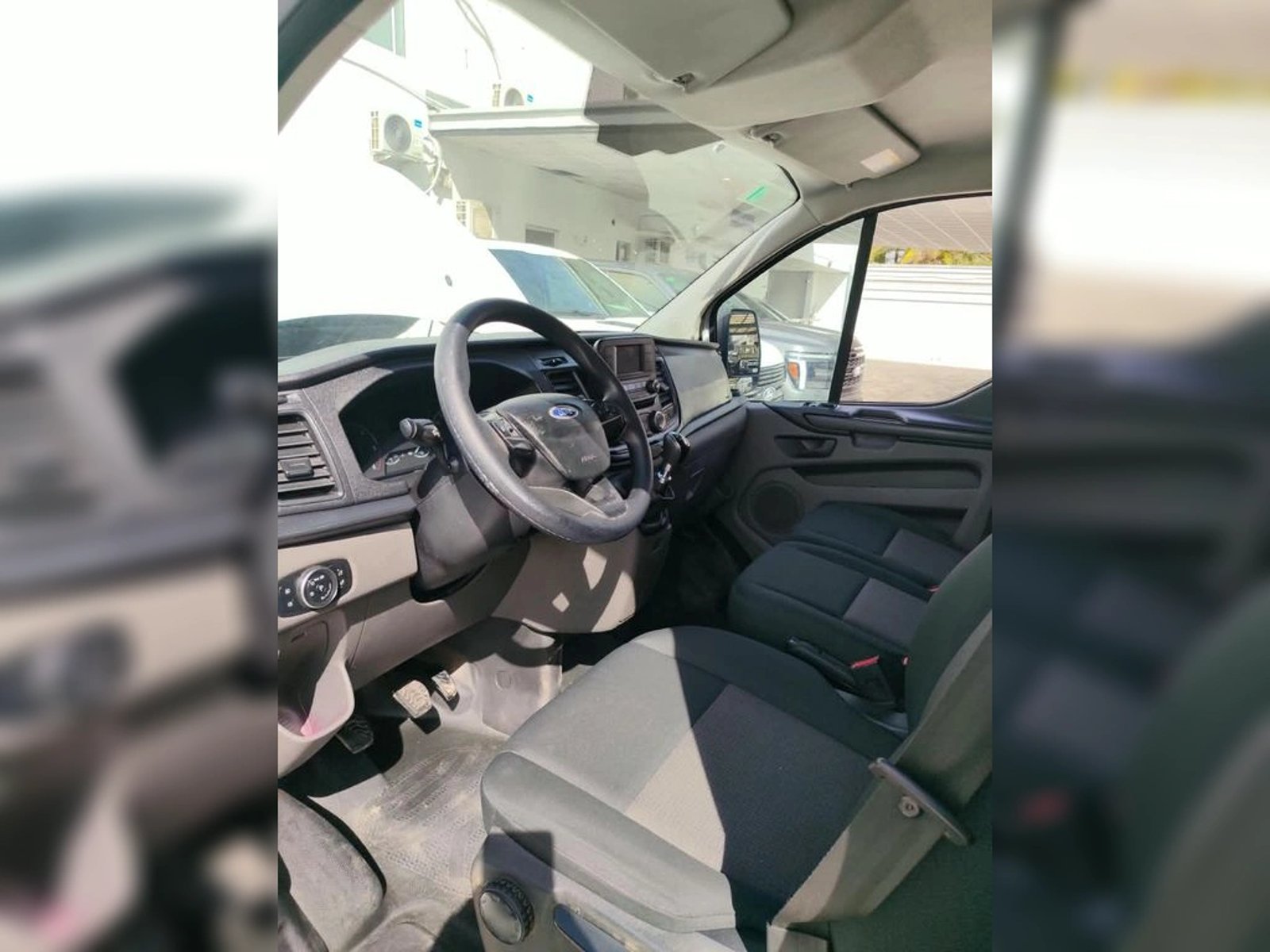 Ford TRANSIT CUSTOM 2.0 2024 - Imagen 10 de 15