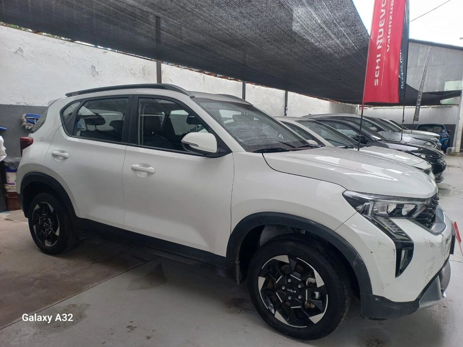 Kia SONET EX 1.5L 6MT (2373) 2025 - Foto 3 de 10