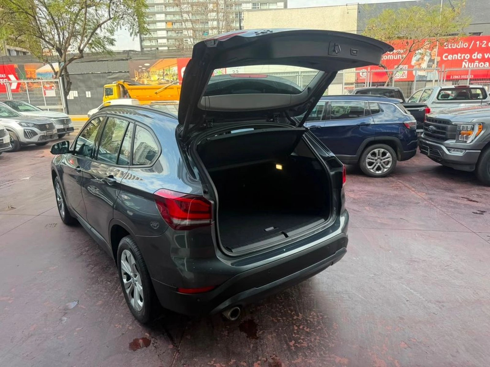 BMW X1 X1 SDRIVE18I LCI 1.5 AUT 2022 - Imagen 7 de 12