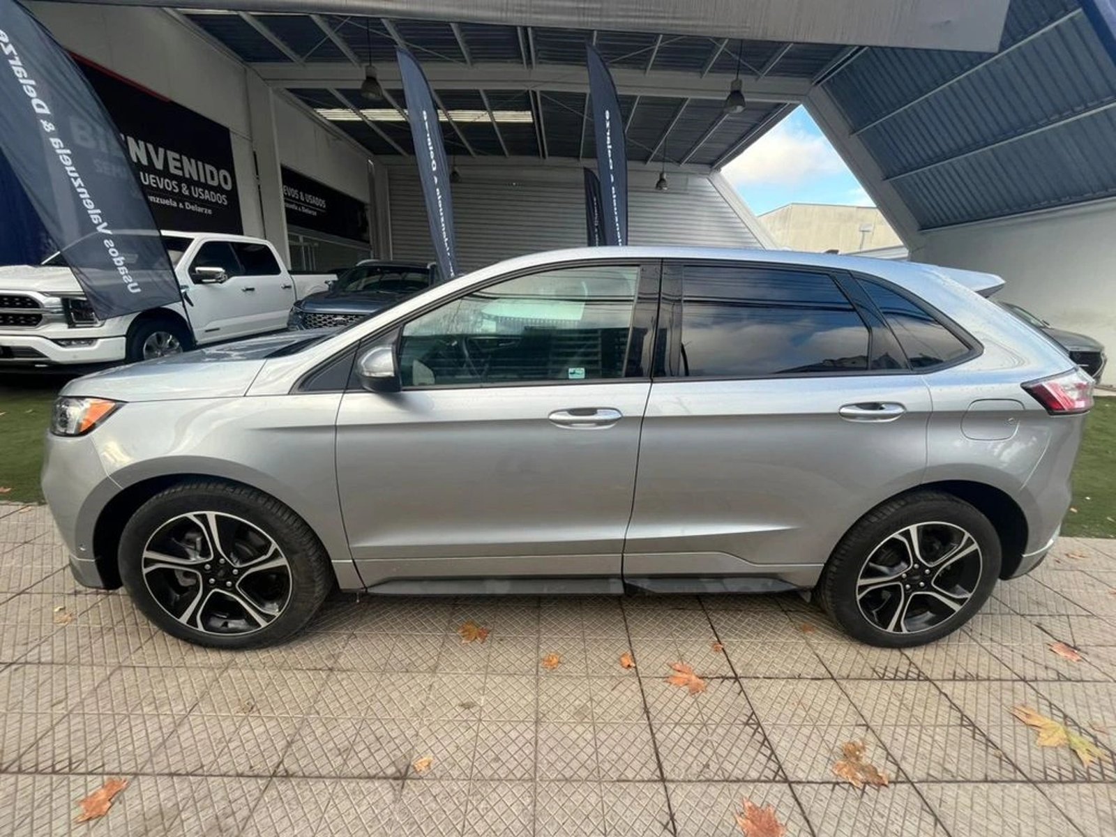 Ford EDGE ST 2.7L AWD 2023 - Foto 3 de 19
