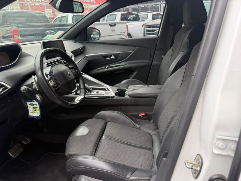 Peugeot 3008 GT LINE 1.6 2019 - Imagen 13 de 14