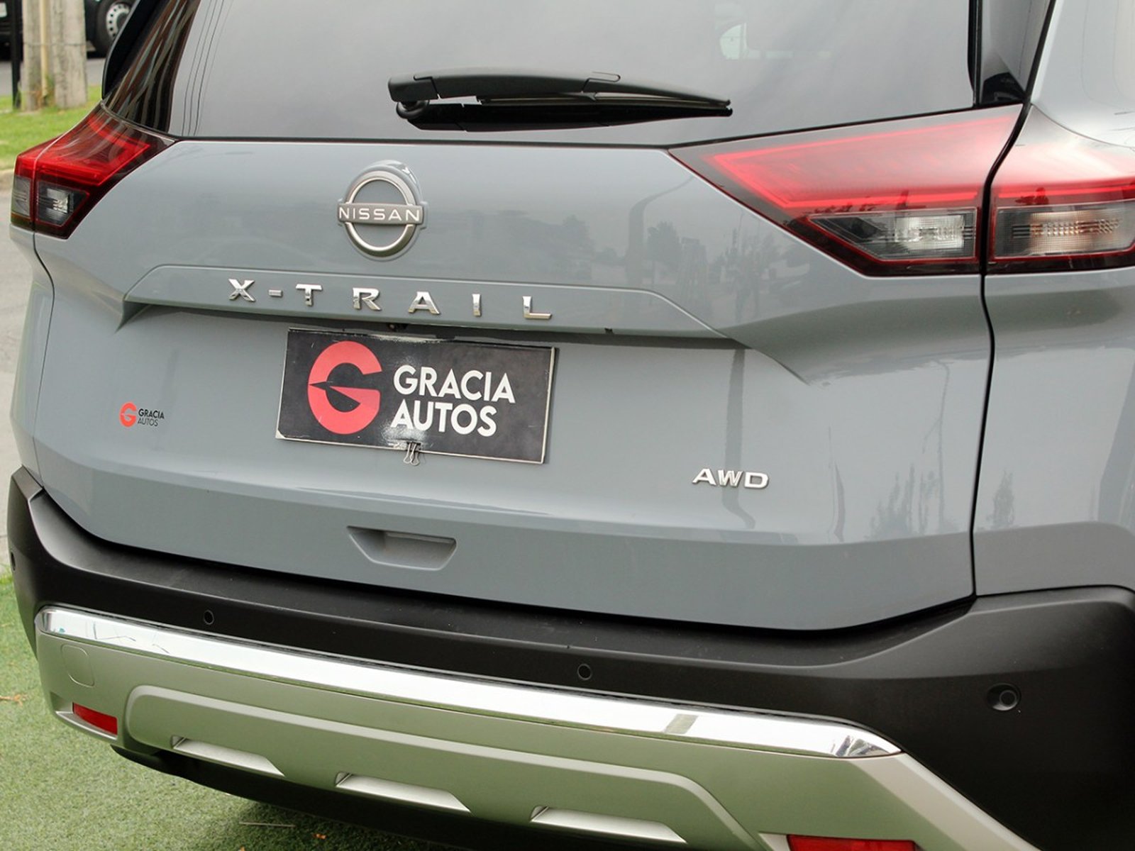 NISSAN X-TRAIL EXCLUSIVE 2.5 CVT AUTO 4WD 2023 - Imagen 7 de 10