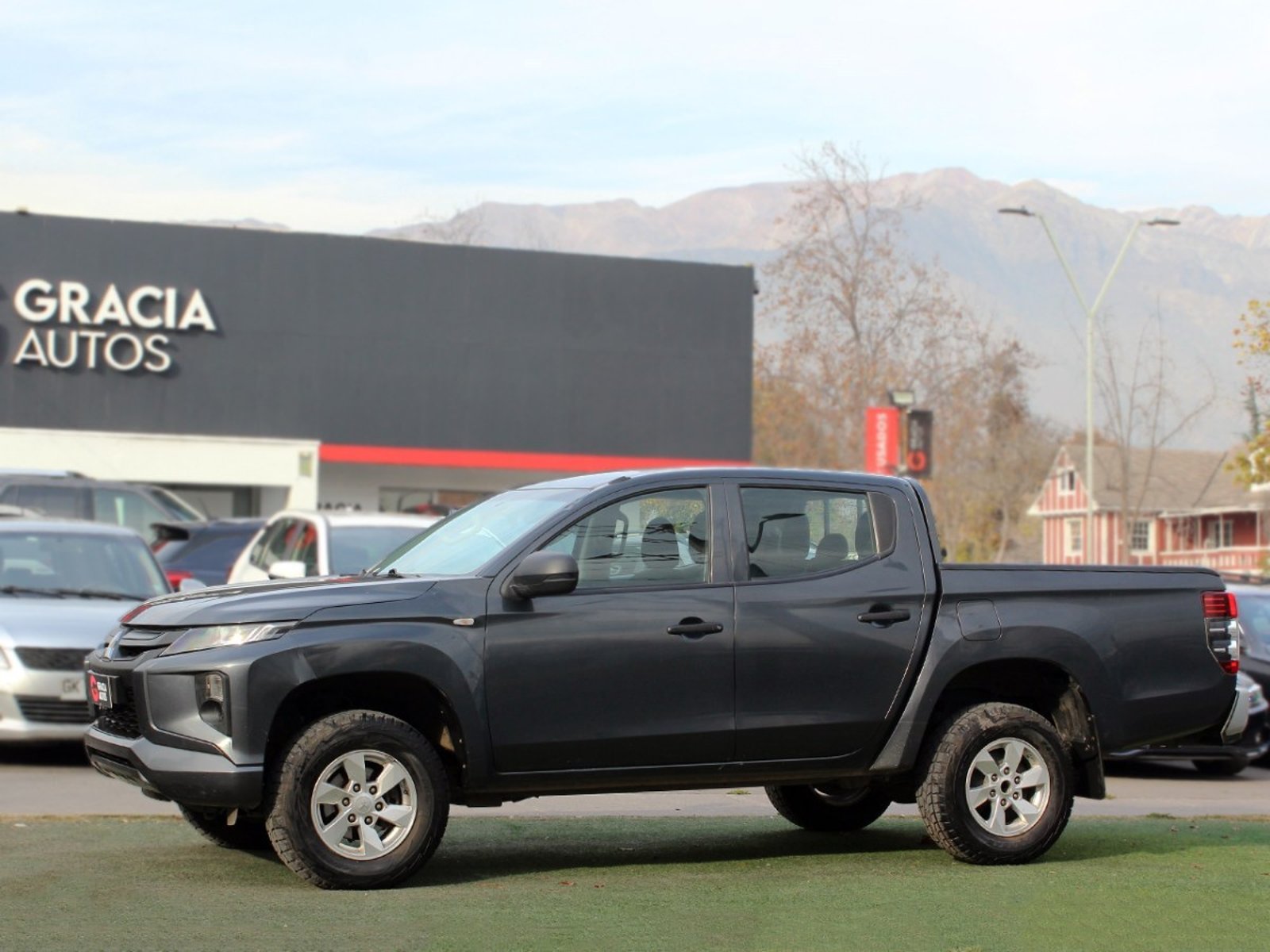 Mitsubishi L200 2023