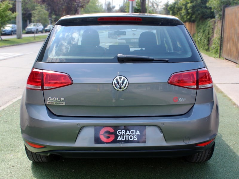 Volkswagen GOLF 1.6 4X2 AT 5P 2015 - Imagen 5 de 10
