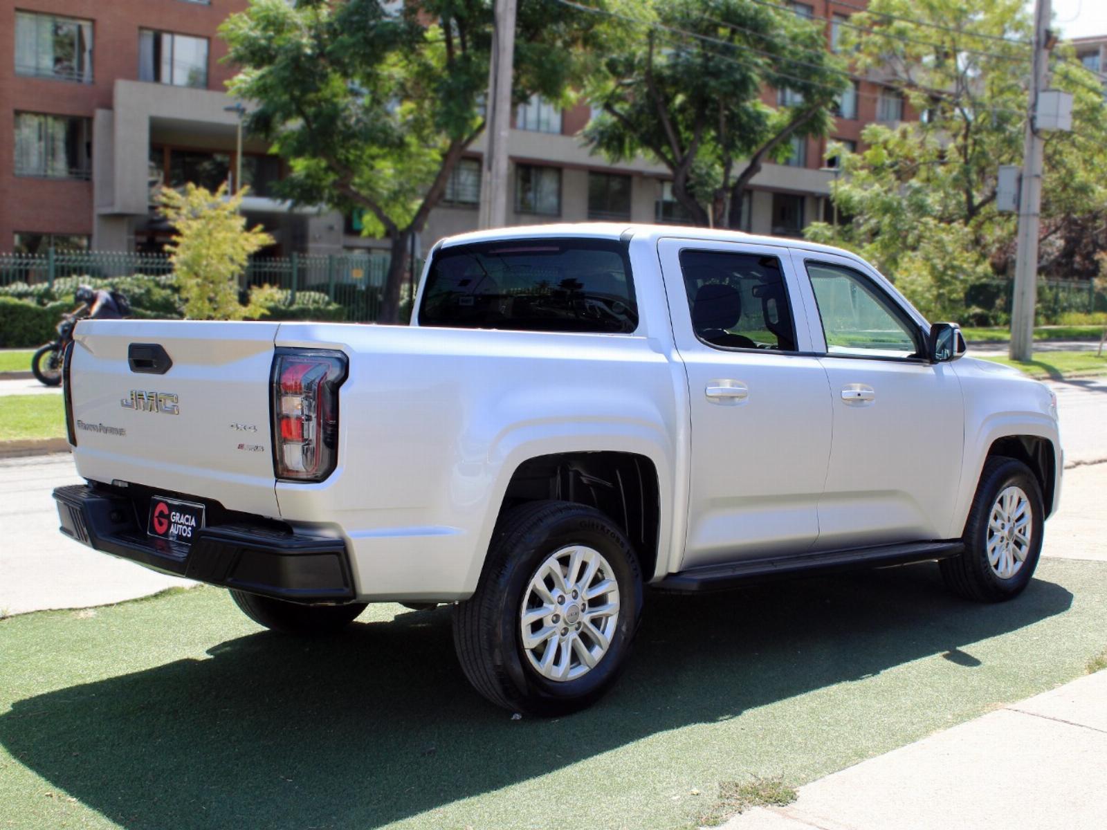 JMC GRAND AVENUE 4X4 2.3 AUT 2025 - Imagen 4 de 8