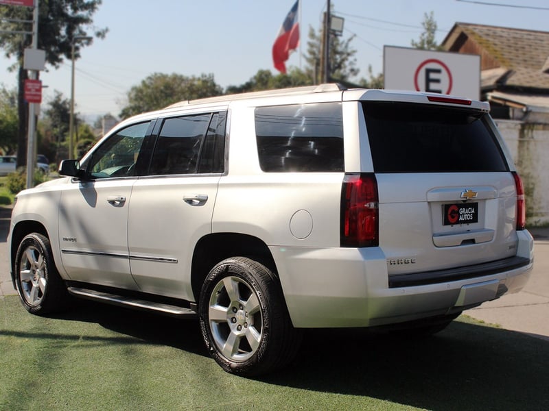 Chevrolet TAHOE 5.3 4X4 LT 2019 - Imagen 6 de 10